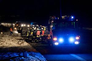 Bild: Feuerwehr und Polizei waren auf der Autobahn zwischen Eppelborn und Illingen im Einsatz